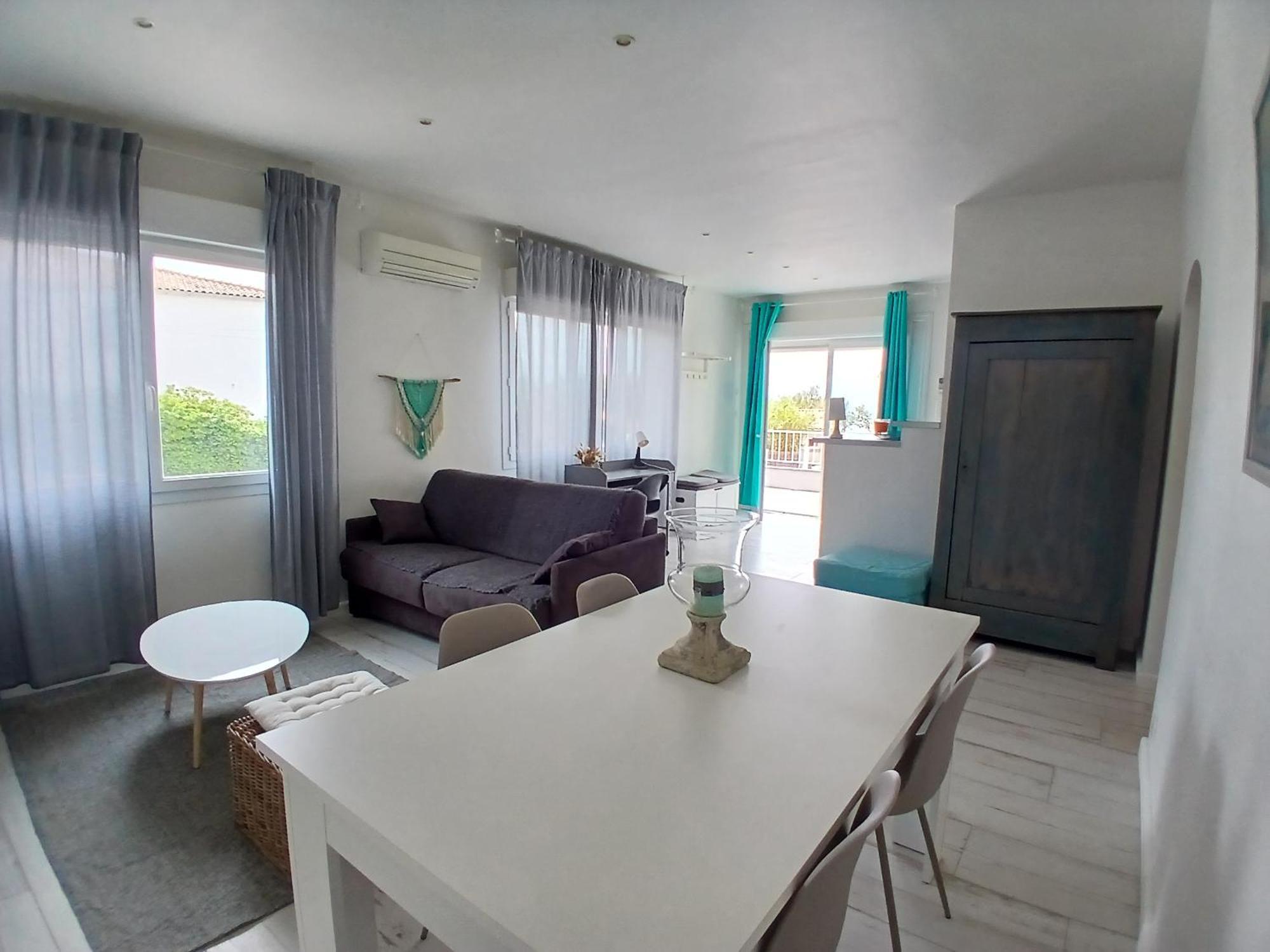 Maison Basalte Agde